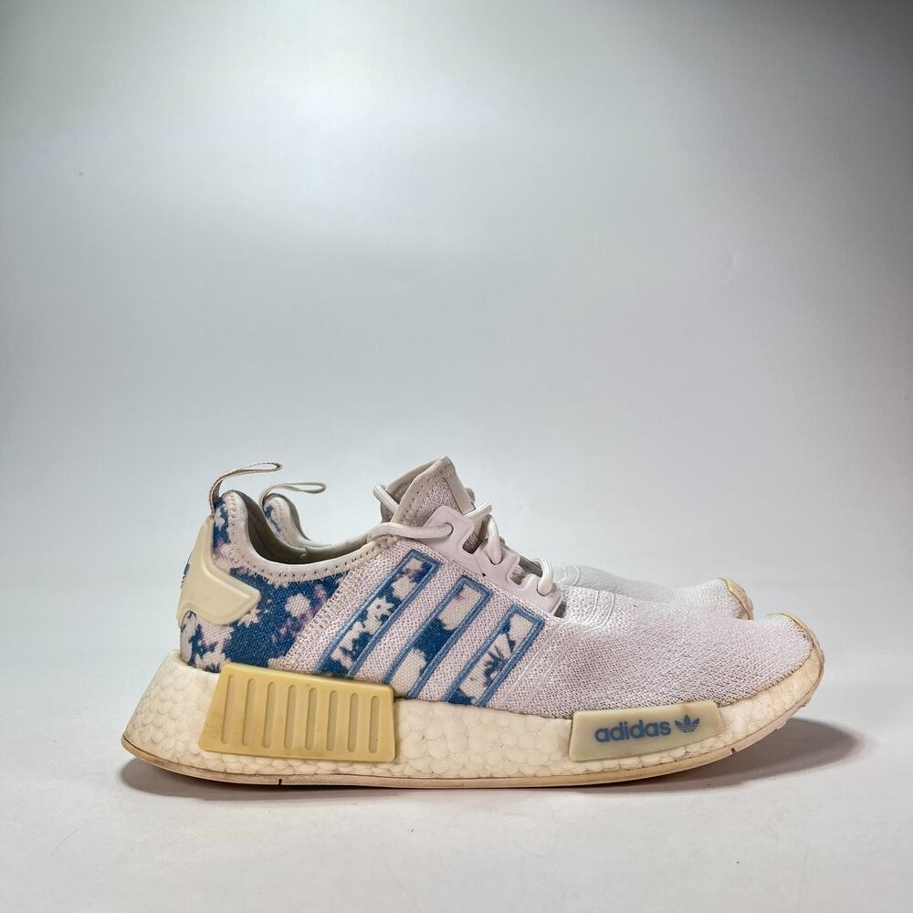 adidas NMD_R1 Dreamy Floral Casual Lifestyle Sneakers GV8278 Women's Size 7.5